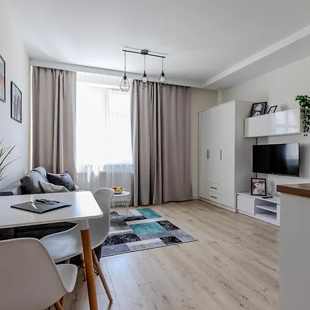 Andrzejczyk - świętojańska 96 Apartament