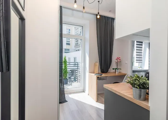 Andrzejczyk - Swietojanska 96